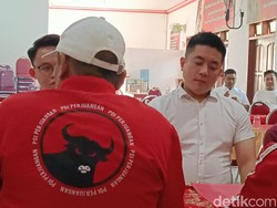 Pengusaha Muda Kota Probolinggo Ini Kembalikan Formulir Bacawawali ke PDIP
