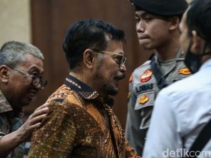 Respons SYL soal Permintaan Durian Puluhan Juta hingga Sapi Kurban Respons SYL soal Permintaan Durian Puluhan Juta hingga Sapi Kurban