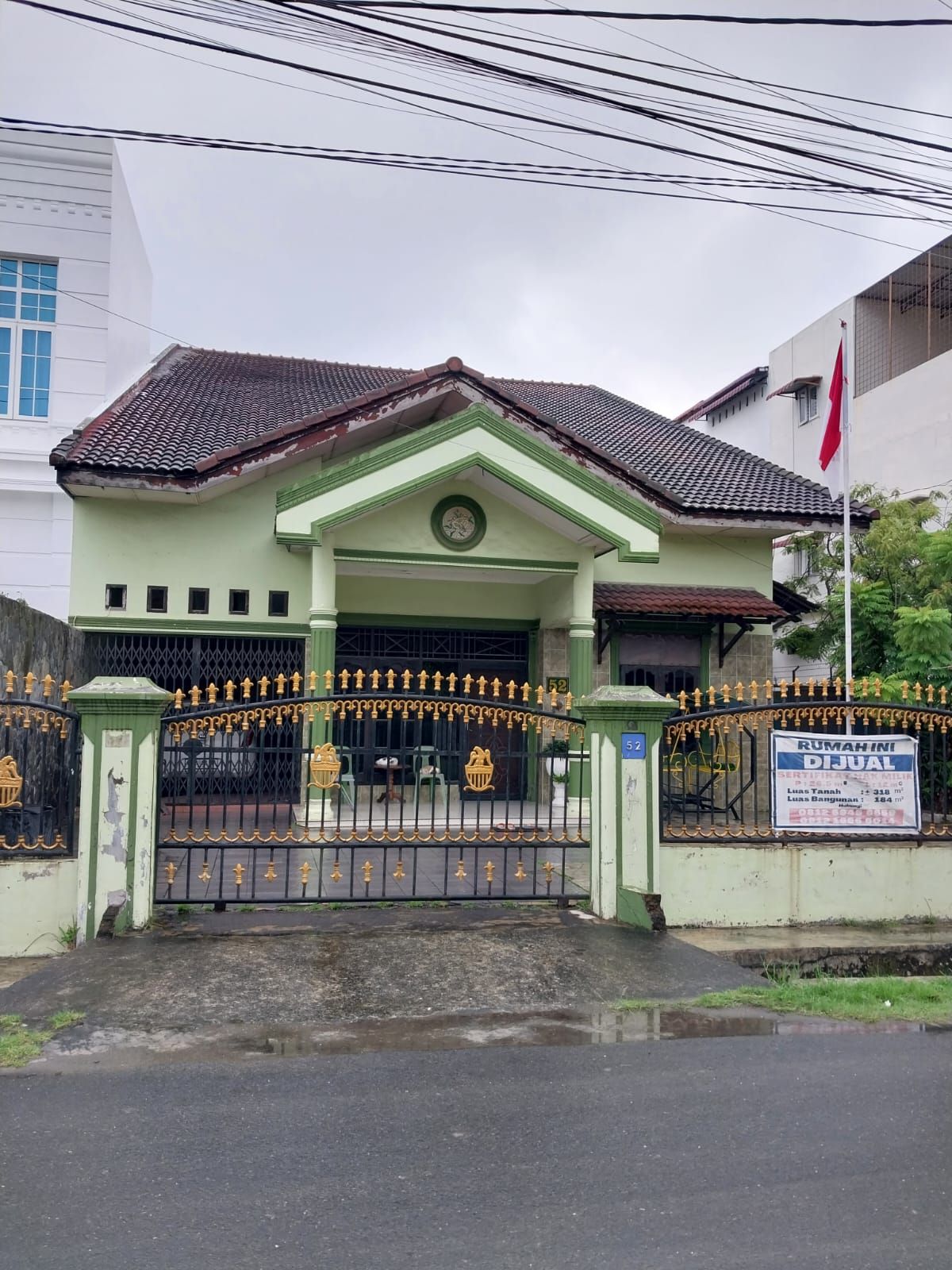 Tampilan depan rumah keluarga Babe Cabita di Medan.