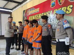 Tujuh dari 26 Remaja Gangster yang Digerebek di Sidoarjo Jadi Tersangka Tujuh dari 26 Remaja Gangster yang Digerebek di Sidoarjo Jadi Tersangka