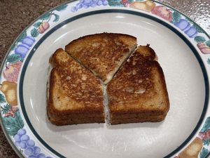 Begini Cara Potong Sandwich Bentuk Y Agar Sama Besar