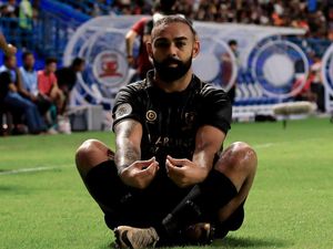 PSM Makassar Vs Arema FC: Gol Dalberto, Juku Eja Tertinggal 0-1 PSM Makassar Vs Arema FC: Gol Dalberto, Juku Eja Tertinggal 0-1