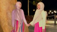 5 Gaya Inara Rusli Saat Rayakan Ultah Anak, Kompak Pakai Hijab bak Kakak Adik