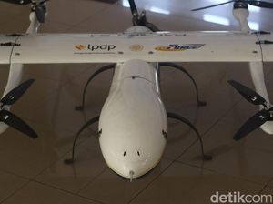 Melihat Drone Palapa Surveilans Karya Guru Besar UGM Gesang Nugroho