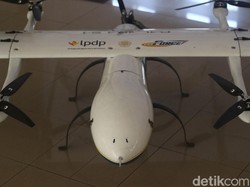 Melihat Drone Palapa Surveilans Karya Guru Besar UGM Gesang Nugroho