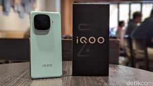 Unboxing iQOO Z9, HP Kencang Harga Rp 4 Jutaan