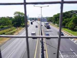 Tim Gabungan Polda Jatim Selidiki Penembakan Sopir Truk di Tol Waru Tim Gabungan Polda Jatim Selidiki Penembakan Sopir Truk di Tol Waru