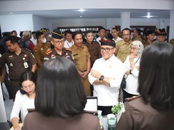 MenPAN-RB Apresiasi Layanan Mal Pelayanan Publik Kabupaten Buleleng