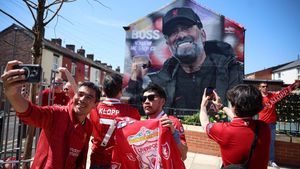 Momen Publik Anfield Melepas Juergen Klopp