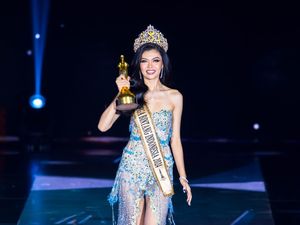 Nova Liana Jadi Pemenang Miss Mega Bintang Indonesia 2024 Nova Liana Jadi Pemenang Miss Mega Bintang Indonesia 2024