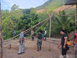 Aparat Bongkar Arena Judi Sabung Ayam Resahkan Warga di Gattungeng Bone
