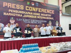 Terbongkar Pabrik Narkoba di Bogor Berkamuflase Jadi Bengkel