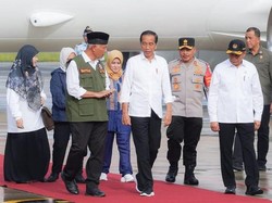 Jokowi Tiba di Sumbar untuk Cek Lokasi Banjir Bandang