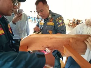 Throwback: Saat Minyak Tak Mempan, Petugas Damkar Jadi Andalan Throwback: Saat Minyak Tak Mempan, Petugas Damkar Jadi Andalan