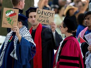 Menghadirkan Palestina di Mana-Mana Menghadirkan Palestina di Mana-Mana