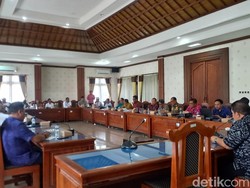 Sulit Perpanjang Izin Usaha, Pengusaha Galian C di Seririt Mengadu ke Dewan
