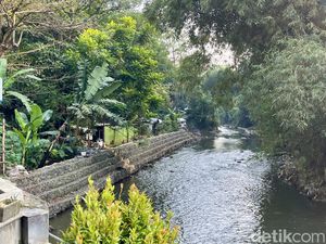 Memoar Keindahan Sungai Cikapundung yang Jadi Jantung Bandung