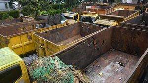 Aksi Mogok Kerja 130 Sopir Truk Sampah di Bogor