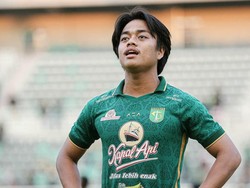 Liga 1: Paul Munster Minta Persebaya Pertahankan Andre Oktaviansyah