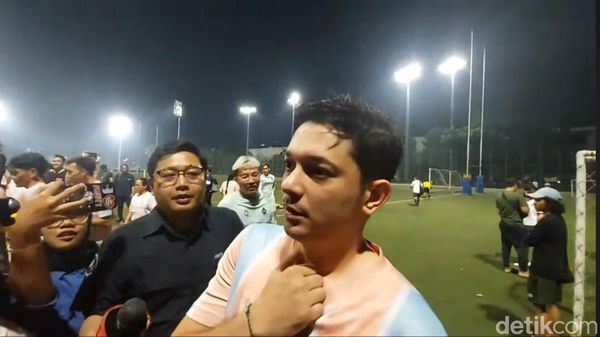 Momen Kemunculan Andrew Andika Jawab Kabar Rumah Tangga dengan Tengku Dewi