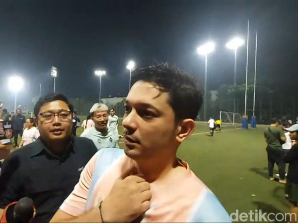 Momen Kemunculan Andrew Andika Jawab Kabar Rumah Tangga dengan Tengku Dewi