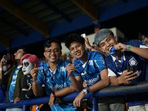 Pengalaman Tak Terlupakan 2 Bobotoh Saat Nonton Persib di Jalak Harupat