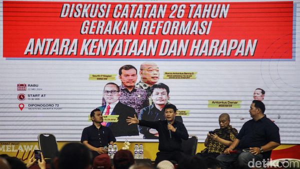 Diskusi 26 Tahun Reformasi, Antara Kenyataan dan Harapan