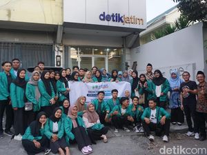 Keseruan Mahasiswa IAIN Ponorogo Menimba Ilmu Jurnalistik di detikJatim Keseruan Mahasiswa IAIN Ponorogo Menimba Ilmu Jurnalistik di detikJatim