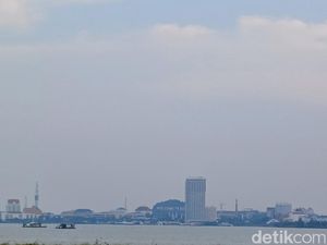 BMKG Keluarkan Peringatan Dini Banjir Rob di Pesisir Kepri hingga 30 Mei