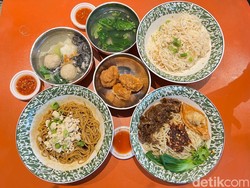 Mieban : Mulur Gurih! Mie Rumput Laut Topping Beef Slice yang Mantap