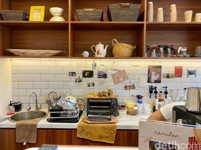 Ngemil Sore Minum Teh Kretek dengan Ubi Brulee di Kafe Mungil Bintaro