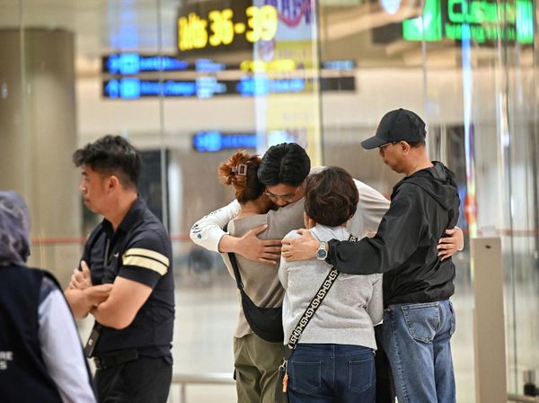 Penumpang SQ yang Turbulensi Hebat Akhirnya Tiba di Singapura