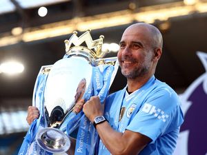 Pep Guardiola Jadi Manajer Terbaik Liga Inggris 2023/2024 Pep Guardiola Jadi Manajer Terbaik Liga Inggris 2023/2024