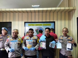 Polisi Tangkap Pria Pengedar Tramadol dan Hexymer di Pandeglang