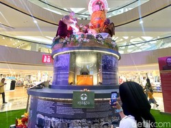 Rupang Buddha Bergerak di Vesak Festival Surabaya Pecahkan Rekor MURI