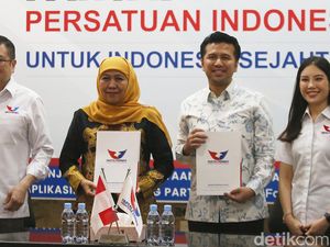 Senyum Khofifah-Emil Dardak Usai Didukung Perindo di Pilgub Jatim 2024