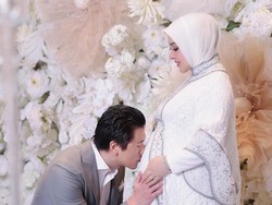 Syahrini Hamil Anak Pertama, Reino Barack: Petualangan Terbesar Segera Dimulai