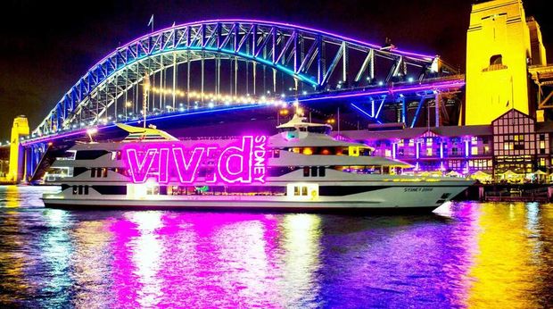 Australia Puffing Billy + Vivid Sydney Cruise