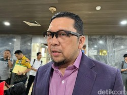 Evaluasi Sirekap, Komisi II Saran Beli atau Sewa HP untuk KPPS