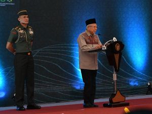 Maruf Hadiri Pengukuhan KDEKS Sulbar: Ikhtiar Bumikan Ekonomi Syariah Maruf Hadiri Pengukuhan KDEKS Sulbar: Ikhtiar Bumikan Ekonomi Syariah