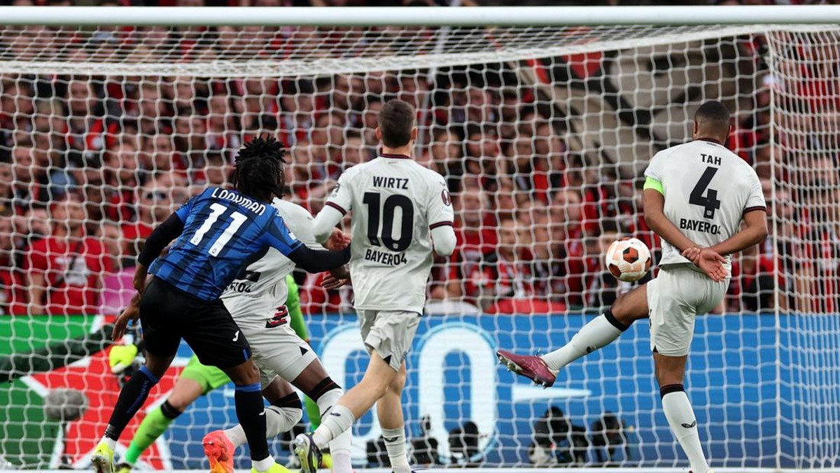 Atalanta ungguli Bayer Leverkusen 2-0 di babak pertama final Liga Europa (REUTERS/Paul Childs)