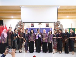 Kunjungan Kerja ke Bali, Annisa Pohan Dorong IKAWATI Bantu Kembangkan UMKM