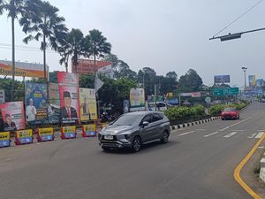 Polisi Terapkan One Way Puncak Arah Jakarta Siang Ini Polisi Terapkan One Way Puncak Arah Jakarta Siang Ini