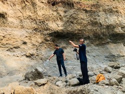 Penambang Pasir Tewas Tertimpa Longsoran Batu di Mojokerto
