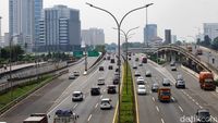 Long Weekend, Lalin di Jakarta Lancar