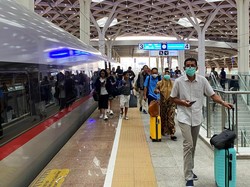 Cara ke Stasiun Halim Naik KRL, LRT Jabodebek dan Transjakarta