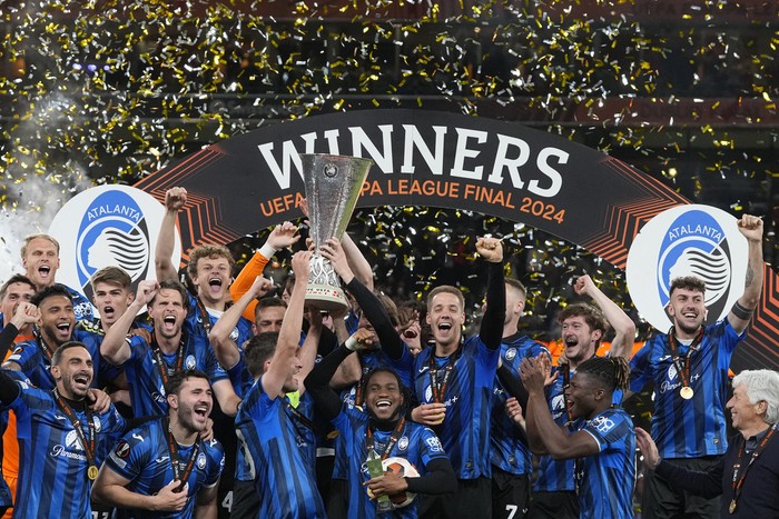 Sejarah, Atalanta Raih Trofi Liga Europa Pertama Sebuah sejarah baru tercipta di Liga Europa 2023/2024. Untuk kali pertama, Atalanta meraih titel juara Liga Europa.