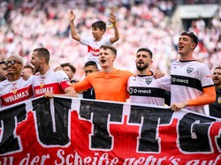 Stuttgart finis di urutan kedua Bundesliga dengan 73 poin, di atas Bayern Munich. Ini menjadi capaian fenomenal mengingat mereka finis di urutan 16 musim lalu alias nyaris terdegradasi. Foto: dpa/picture alliance via Getty I/picture alliance