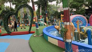 Beda dari yang Lain, Cibubur Garden Eat & Play Buka Sampai Malam!