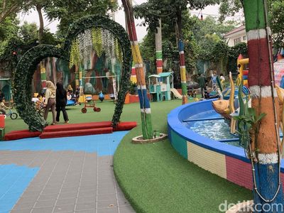 Beda dari yang Lain, Cibubur Garden Eat & Play Buka Sampai Malam!